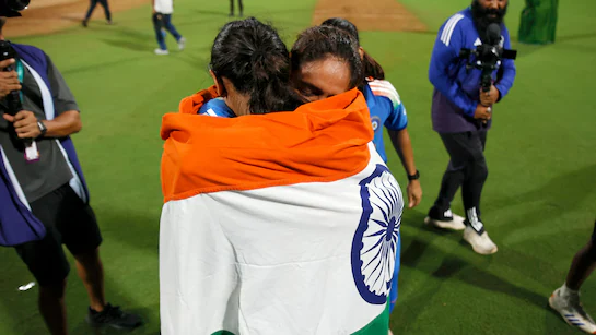 🏏 विश्व क्रिकेट की पिच पर भारत की बेटियाँ,